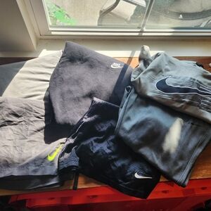 Nike Sweatshirt and Shorts Set - Black and Gray